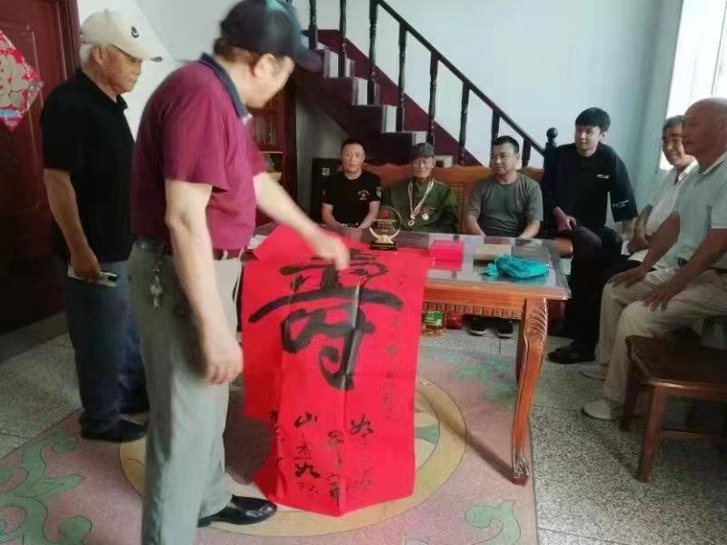 22 22.jpg
