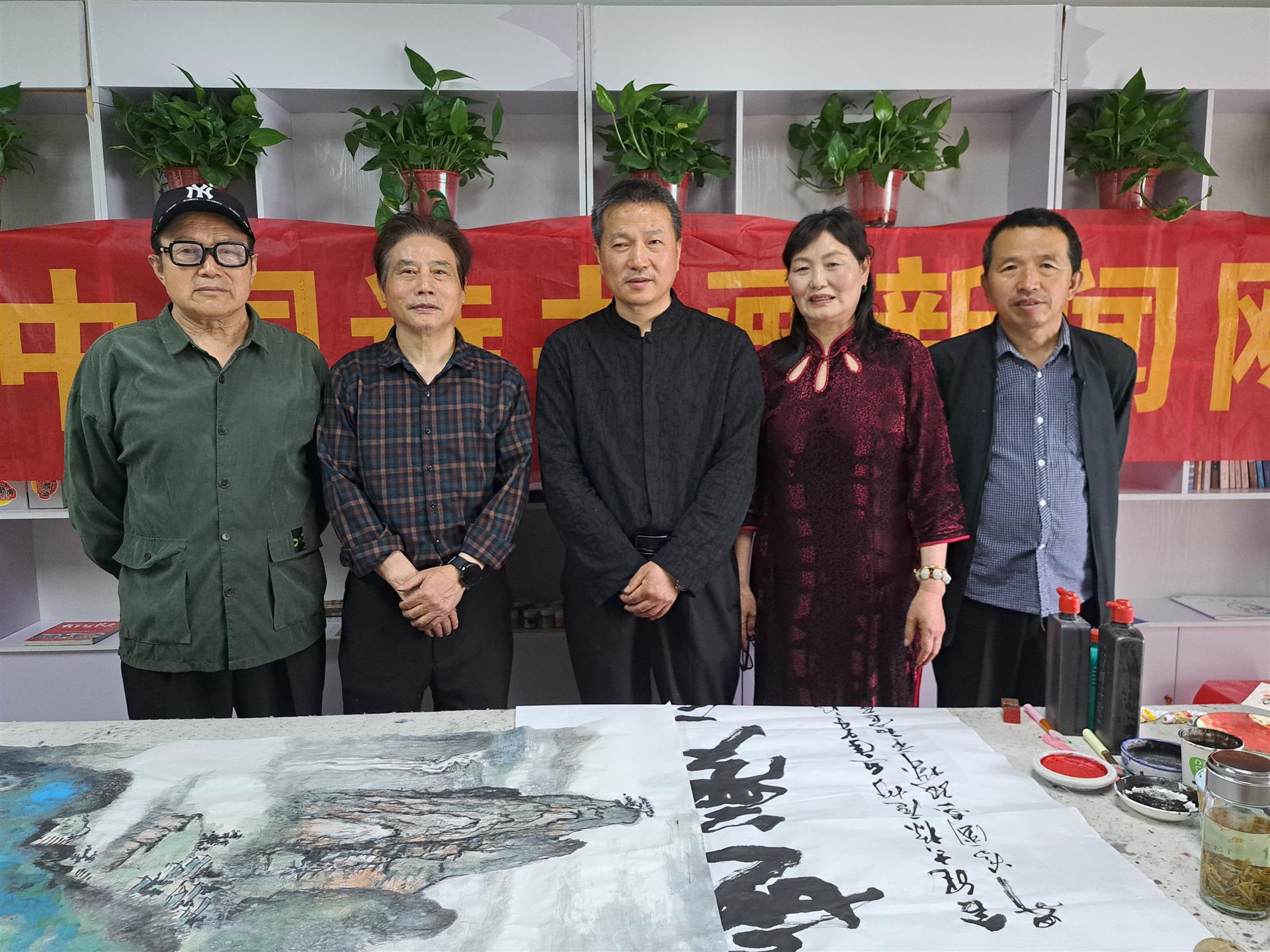 微信图片_20250418192515 微信图片_20250418192515.jpg