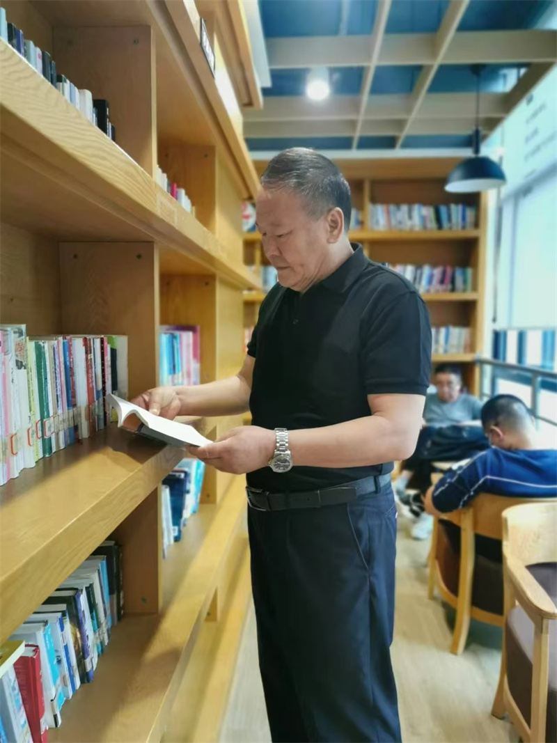 吴玉林——著名诗人