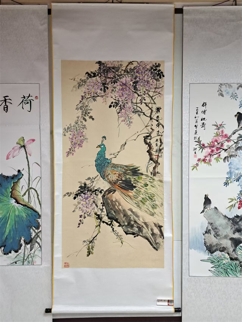 朱菲花鸟作品 朱菲花鸟作品.jpg