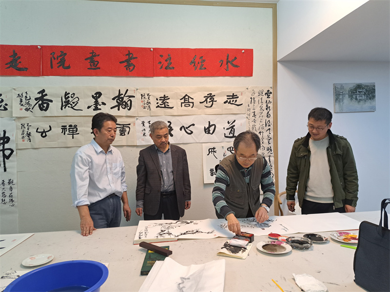 微信图片_20251104213932 微信图片_20251104213932.jpg